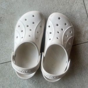 Kids crocs size 3